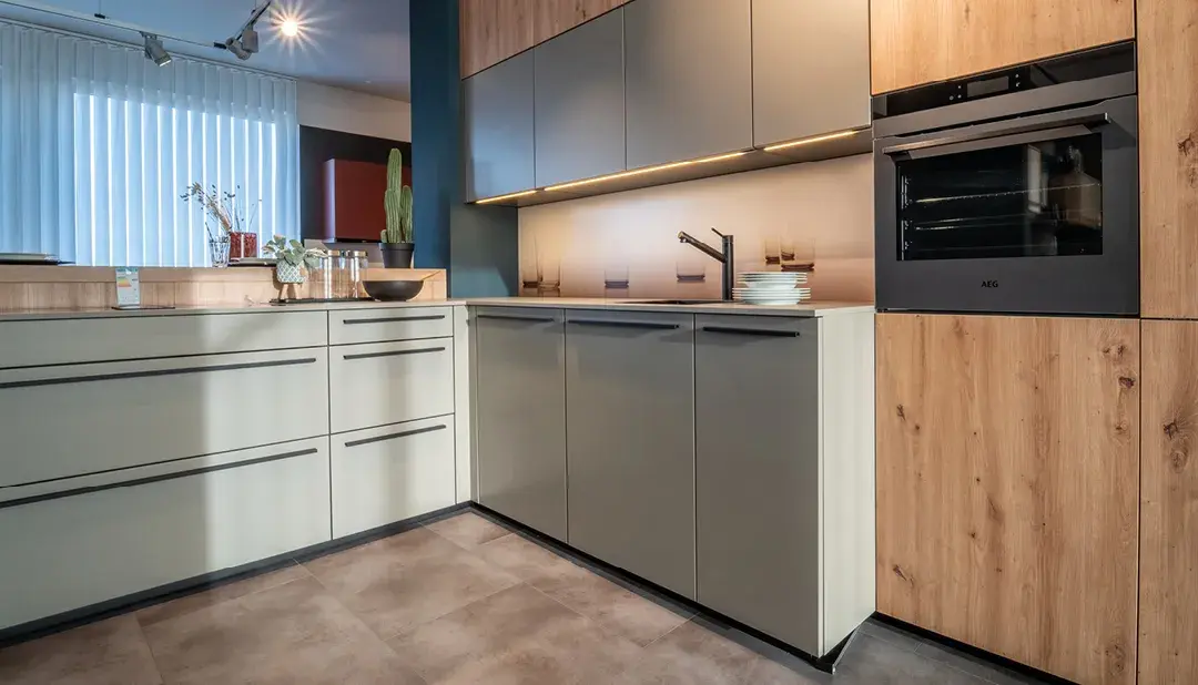 Küchenlösung in Küchenstudio Geigl